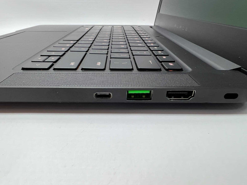 Razer Blade 14â Intel 6700HQ (2016) | RZ09-01952 16GB RAM& 512GB NVME SSD -