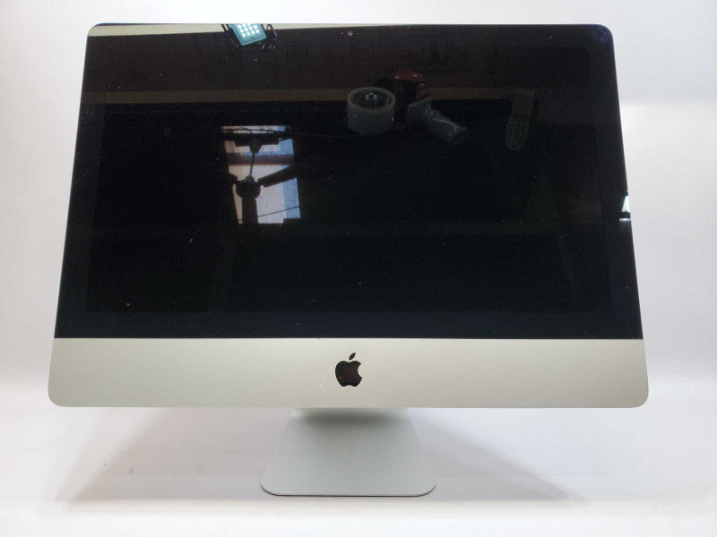 iMac 21.5\\" Mid-2014 Core i5-4260U @  1.4 GHz, 8GB Ram, 1TB Hard Drive (