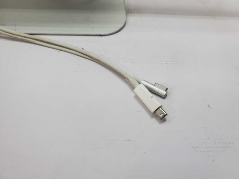 Apple A1316 27\\" Cinema Display (BROKEN GLASS) |