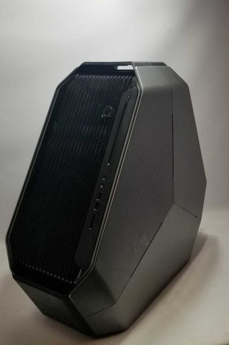 Alienware Area-51 R2 Desktop Computer I7-5930K For Parts=