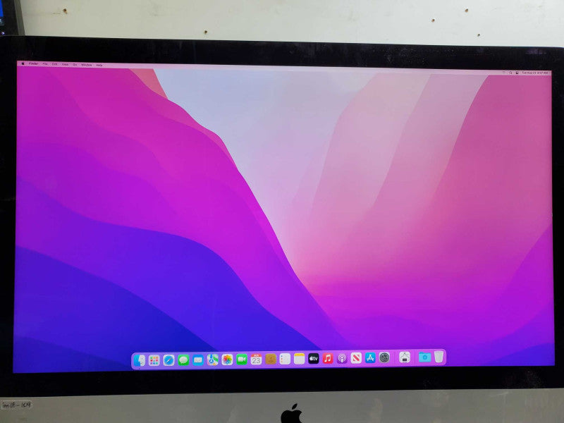 Apple iMac A1419 L.2015 27\\" Intel Core i5-6600 @ 3.3GHz 8GB 2TB HDD R9 M395 )