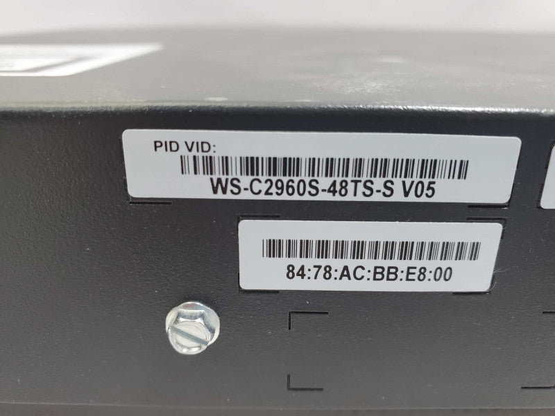 Cisco 2960 Series WS-C2960S-48TS-S 48 Port Gigabit Managed Switch )