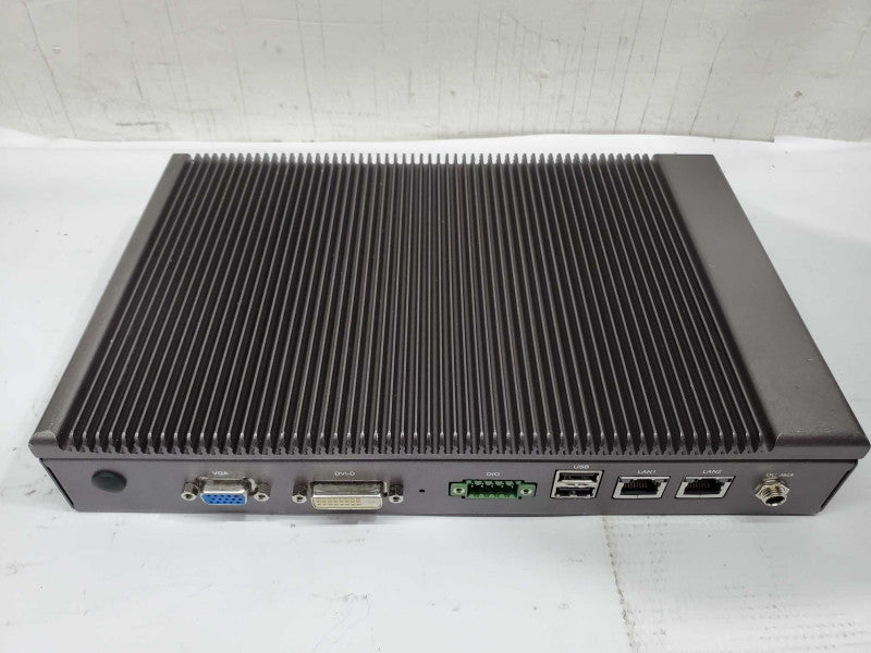 Lanner LEC-7105 FANLESS INDUSTRIAL COMPUTER |