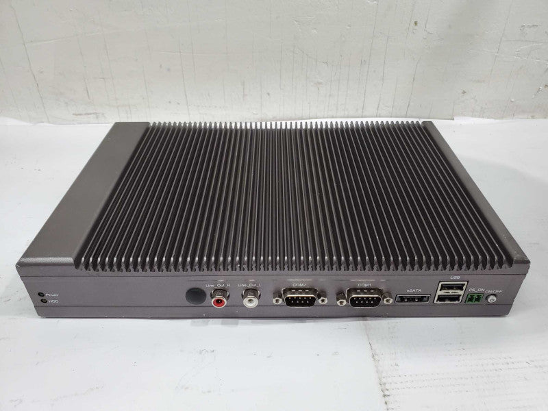 Lanner LEC-7105 FANLESS INDUSTRIAL COMPUTER |