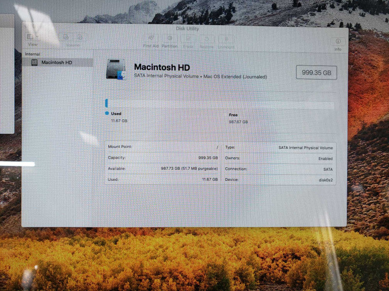 Apple iMac 27\\" M2010 i3 3.2GHz 4GB DDR3 Radeon HD 5670 1TB HDD [