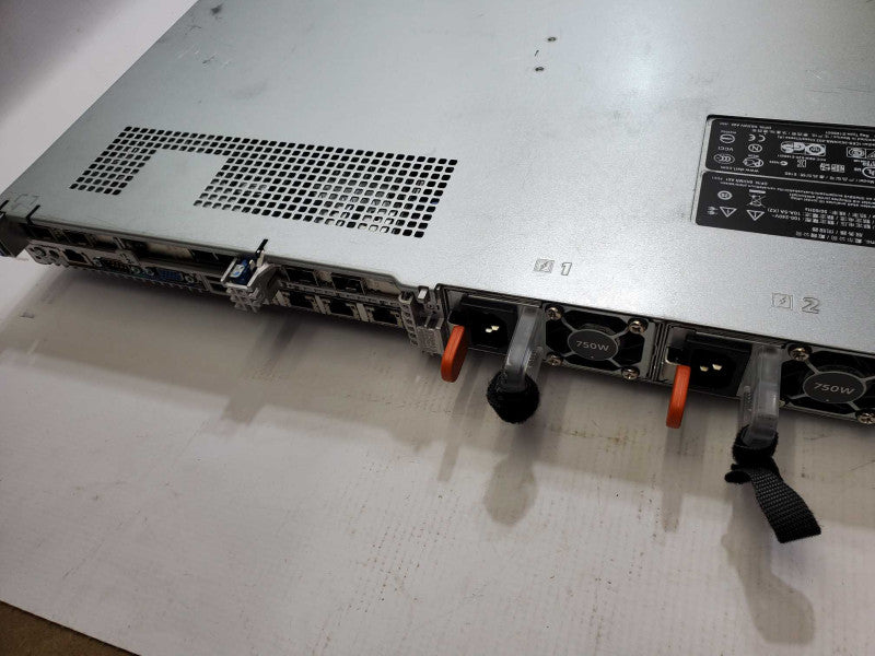 Dell PowerEdge R620, 2x E5-2680 0 @2.7GHz 192GB RAM H710 Mini 2x PSU 8x 2.5\\" )