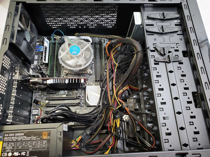 Custom PC Asus X99-A Core i7-5820K @3.3GHz 24GB DDR4 Radeon R5 230 )