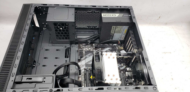 custom PC Core i7-9700k @ 3.60ghz / 32gb ram DDR4 / Z390 UD Motherboard #