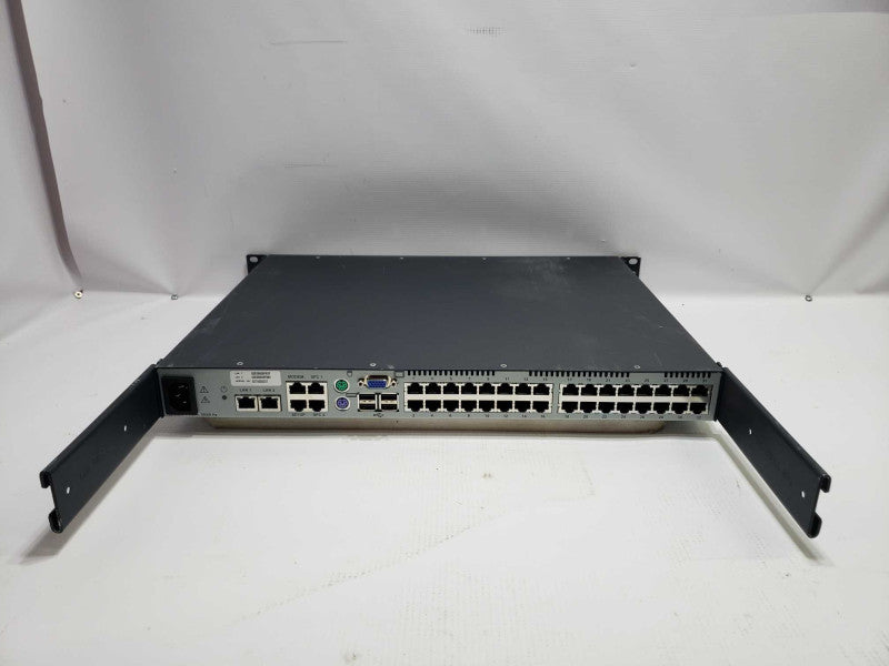 Avocent DSR2035 32-Port External Network Switch w/ Racks 520-428-505 [