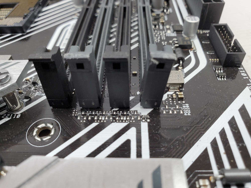 ASUS Prime B560-Plus Motherboard (READ) |