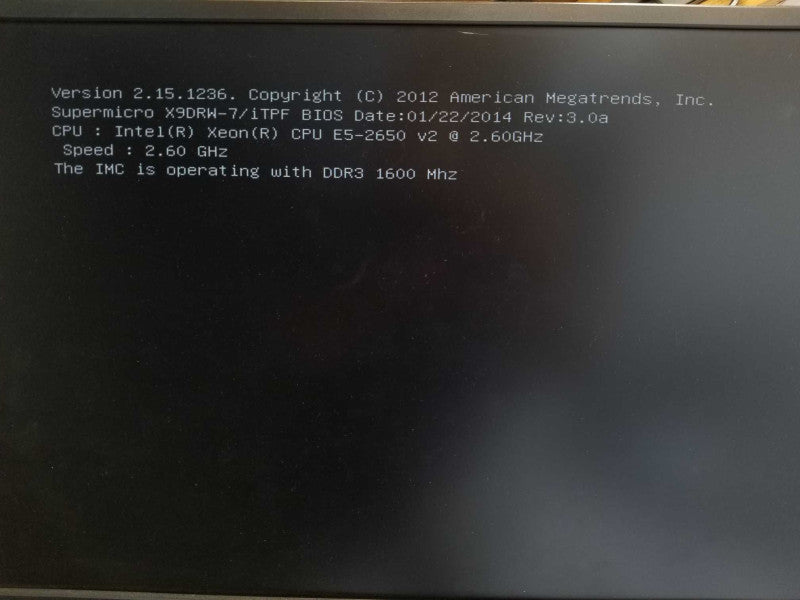 SuperMicro X9DRW-7, 2x Xeon E5-2650v2 2.6GHz, 128GB DDR3 RAM, 2x PSU 2.5\\" _