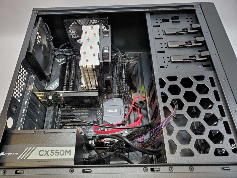 Custom PC Tuf x299 Mark II Core i7-7800X @ 3.5 GHz 64GB  (