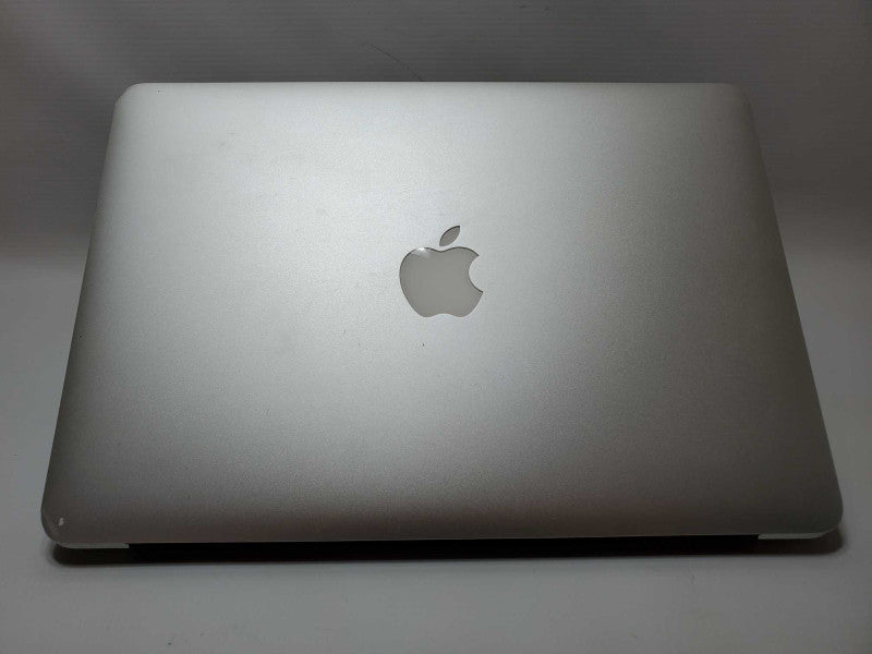 Apple MacBook Air 13\\" Early 2015 Core i5-5250U @ 1.6 GHz 4GB DDR3 120GB SSD (