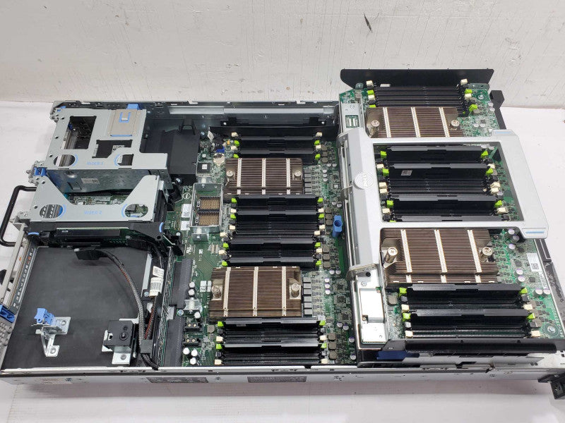 Dell PowerEdge R820 4x E5-4610 2.4GHz No RAM No HDD 2x PSU |