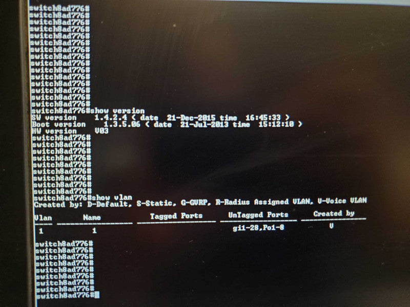 Cisco SG300-28 Managed Switch (
