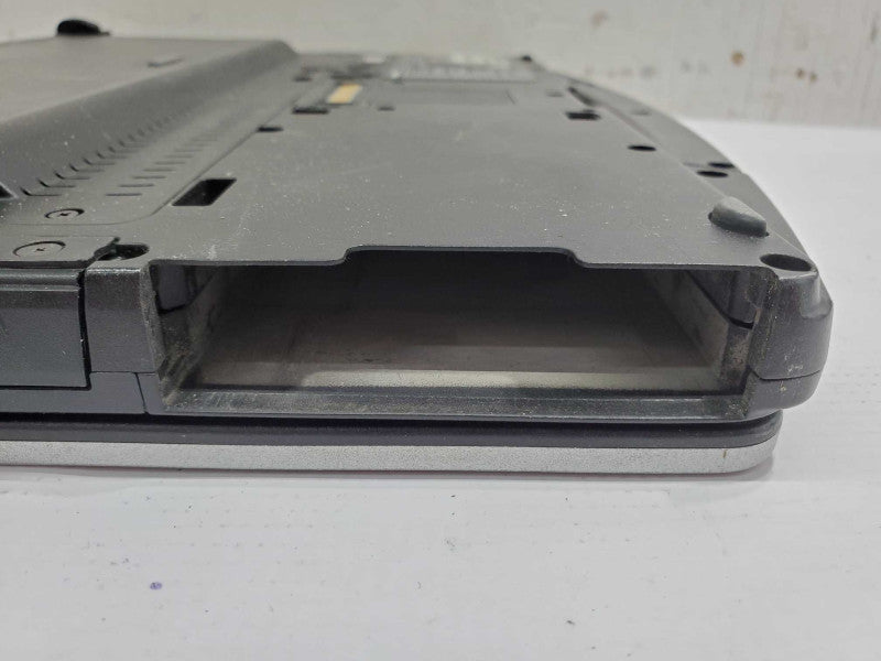 Panasonic Toughbook CF-54 i5-5300U 2.3GHz 8GB DDR3 No HDD Broken Latch |
