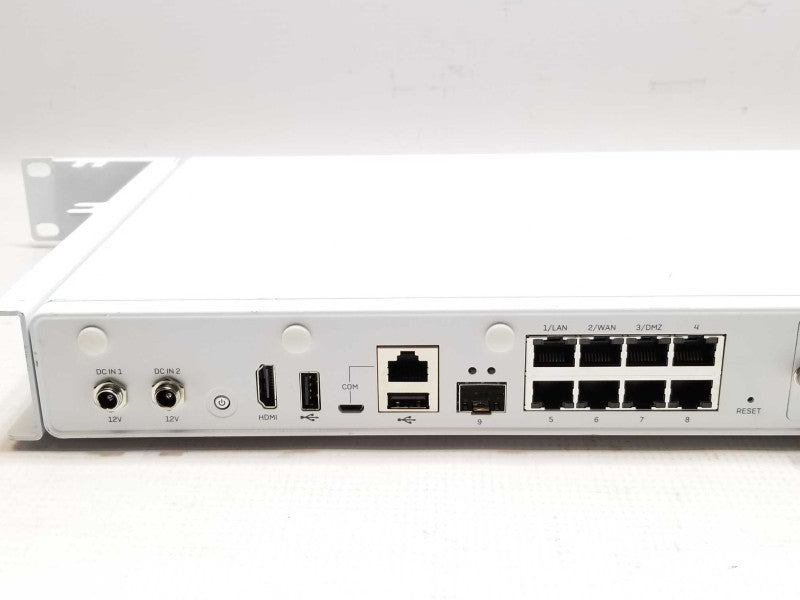 Sophos XG 125 8-Port Network Security/Firewall Appliance. Powers on, AS-IS _