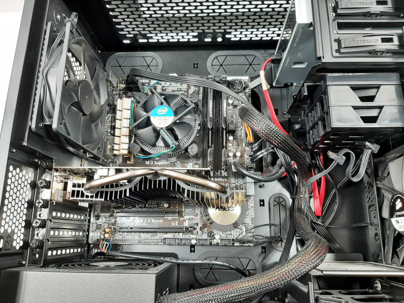 ASUS Z97M-PLUS Micro ATX, i7-4790 3.6GHz/16GB DDR3, GT640, NO HDDs ~