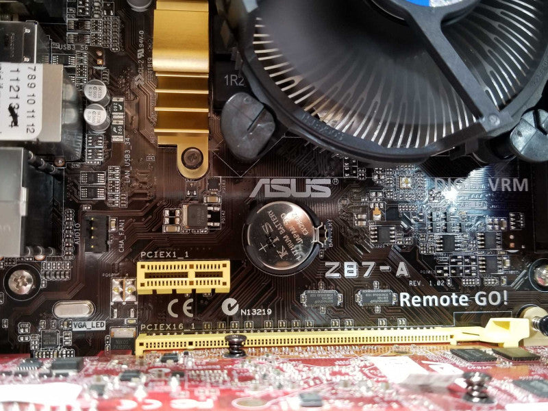 Custom Asus Workstation, Xeon E3-1220v3 3.1GHz, 12GB DDR3, 2x 2TB + 1x 1TB HDD _
