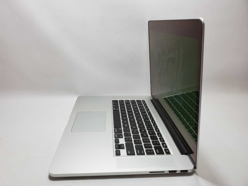 Apple Macbook Pro 2015 15\\" A1398 Core i7-4770HQ @ 2.2GHz 16GB 250GB SSD (