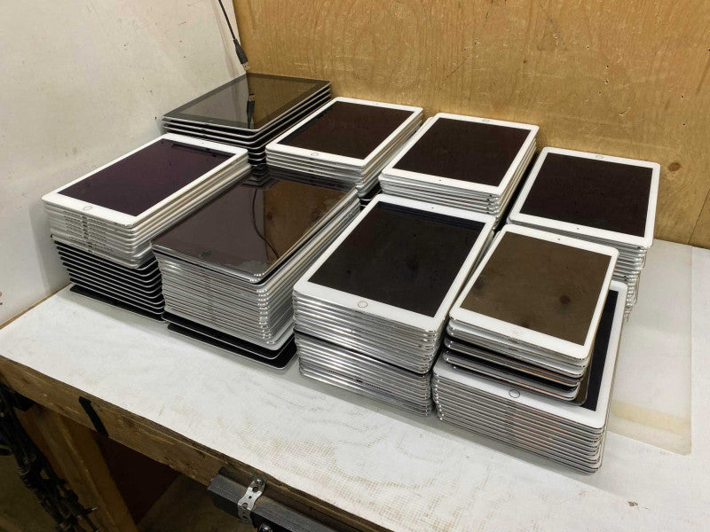 157x iPads (AA9)