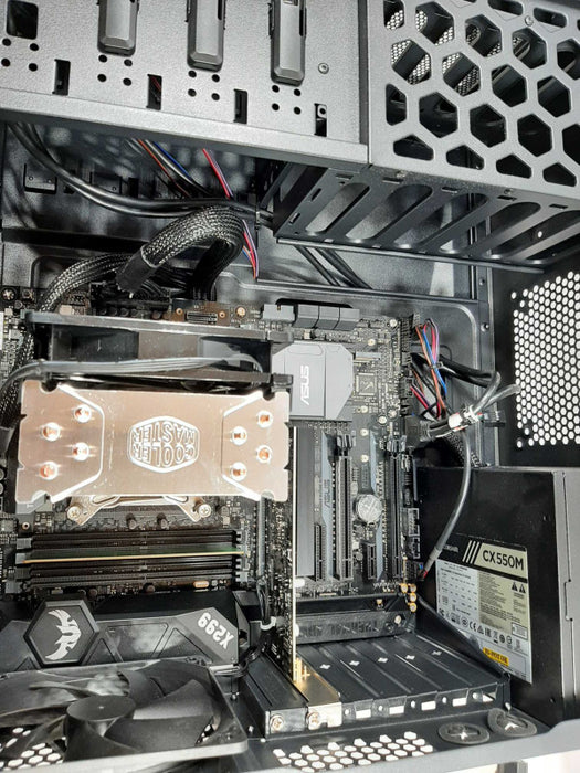 ASUS TUF X299 MARK 2 LGA2066, i7 7800X Skylake Extreme 3.5Ghz/8GB, NO HDDs ~