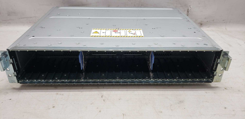 EMC2 SAE 24x 2.5\\" slot Drive array / 2x 6gbps controllers / 2x PSU / SEE NOTES #
