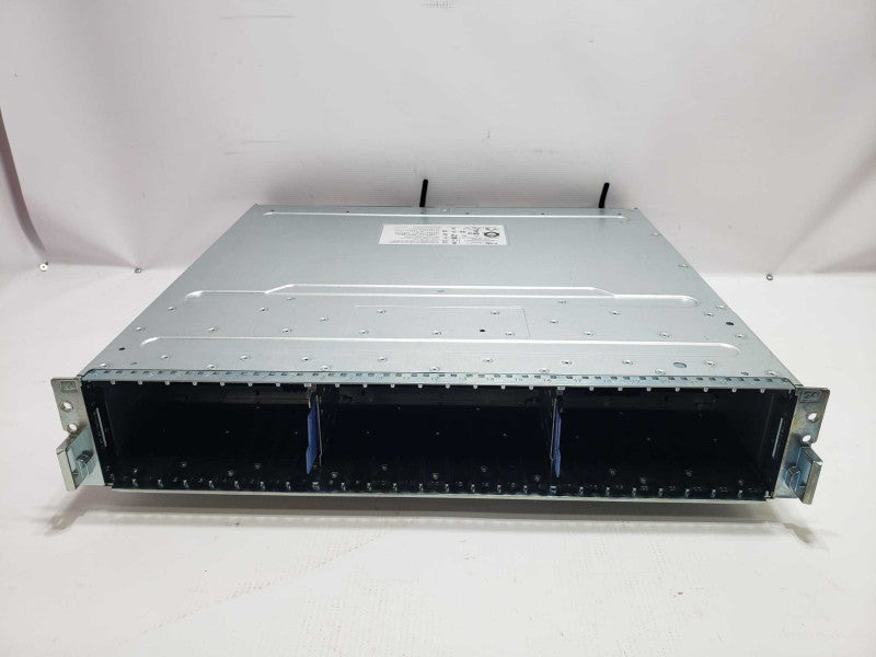 EMC EPE25 2x Vnxe3150 ISCSI Storage Processer 2x PSU [