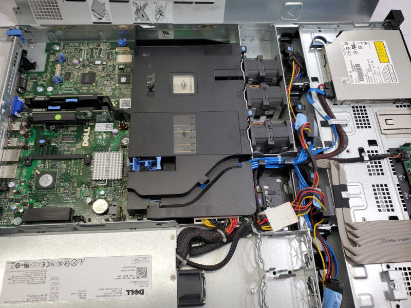 Dell R310 Xeon X3430 @2.4GHz 4GB RAM 1xPSU No RAID 4x 3.5\\" HDD Bays )