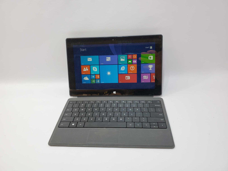 Microsoft Surface RT 1516 TEGRA 3 @ 1.3GHz 2GB RAM 64GB Flash w/Keyboard (