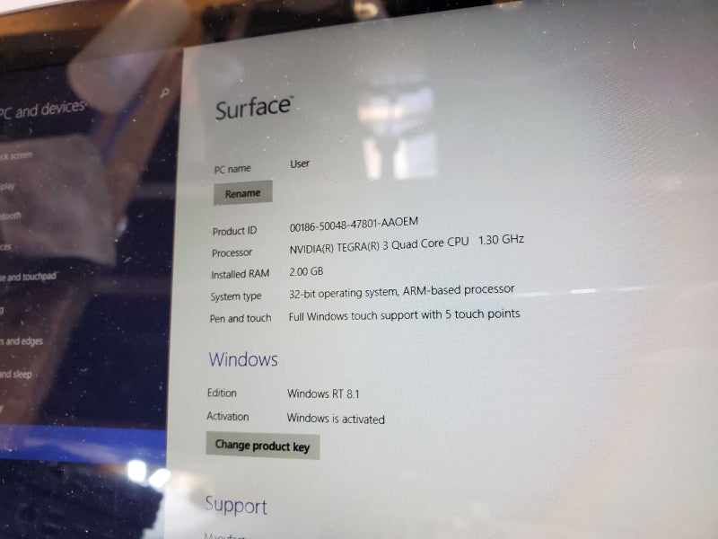 Microsoft Surface RT 1516 TEGRA 3 @ 1.3GHz 2GB RAM 64GB Flash w/Keyboard (