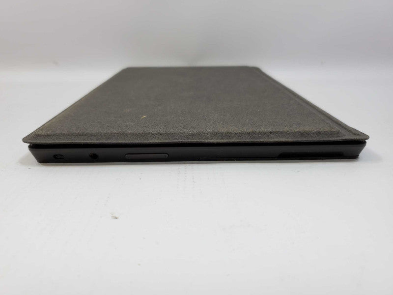 Microsoft Surface RT 1516 TEGRA 3 @ 1.3GHz 2GB RAM 64GB Flash w/Keyboard (