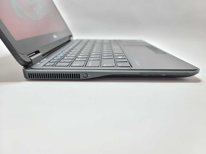 Touchscreen DELL Latitude E77240 with i7-4600U CPU 8GB RAM & 256GB SSD Storage -