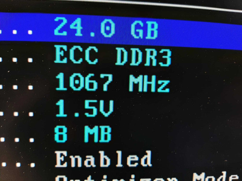 Dell PE R710 2x Xeon E5520 2.27GHz QC/24GB PERC H700, 6x3.5 No HDDs ~