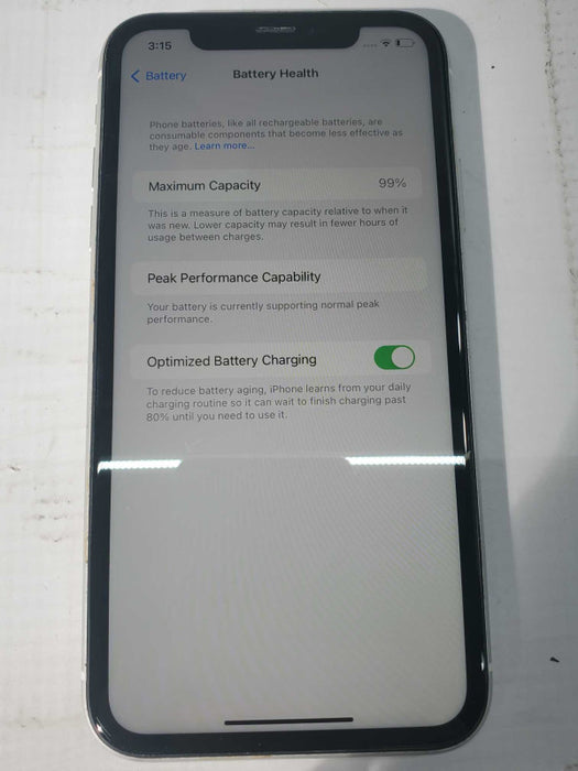 Apple iPhone XR White 64GB Carrier Unlocked |