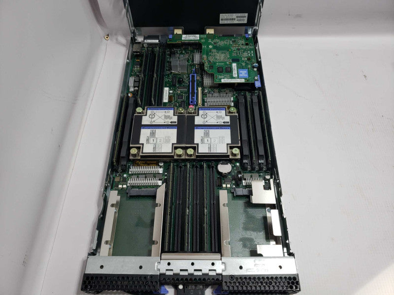 IBM HS23 7875 2x CPU 128G DDR3 no HDD [