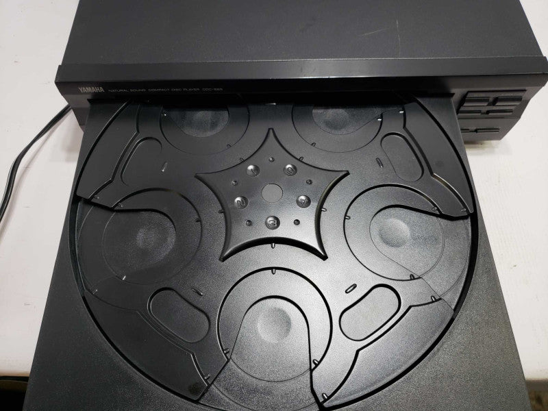 Yamaha CDC-565 5 Disc CD Changer Carousel READ [