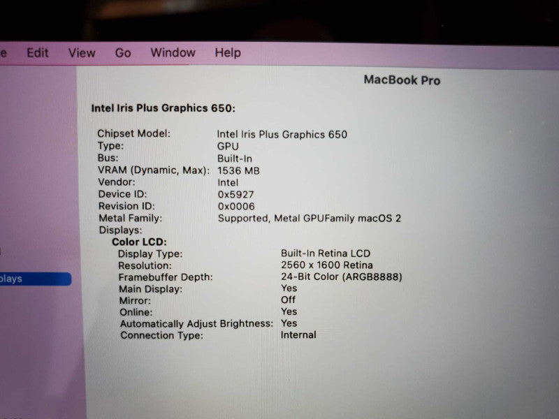 Macbook Pro 2017 13\\" w/ Touch Bar Core i7-7567U@ 3.5 GHz 16GB 500GB SSD *READ* (