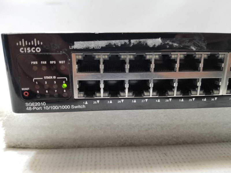 Cisco SGE2010 48-Port Gigabit Switch _