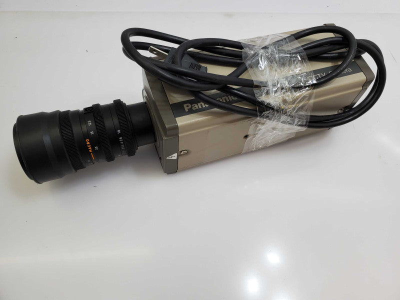Panasonic CCTV Camera WV-1410 w/ Tokina TV ZOOM LENS 1:1.8 / 12.5-75mm MACRO )