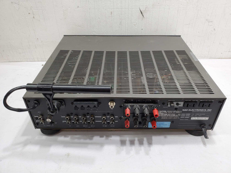 NAD 7130 Integrated Receiver Amplifier / Tuner AM / FM (AS IS) |