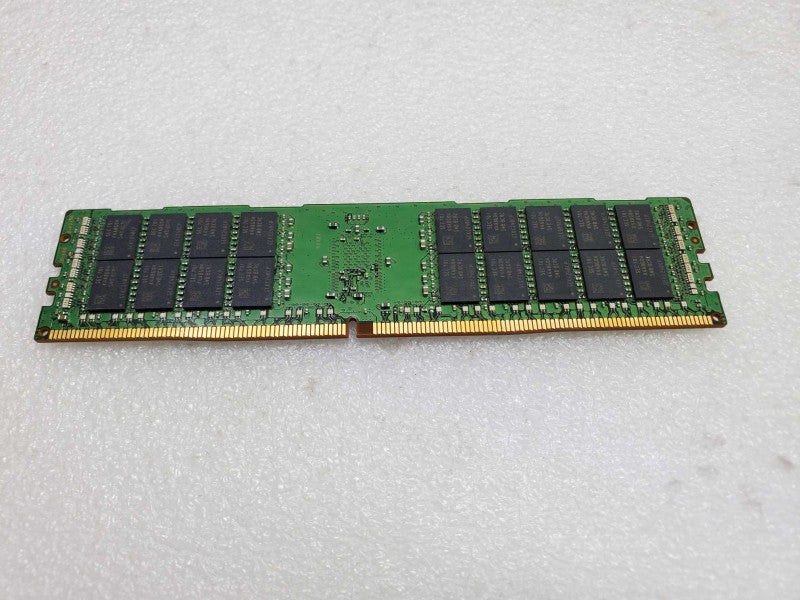 Samsung 32GB 4DRx4 PC4-2400P (