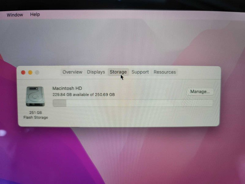 MacBook Pro 13-inch 2018 TouchBar i7 CPU @ 2.7Ghz 16GB RAM & 256GB Storage  -