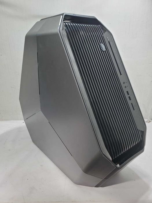 Dell Alienware Area 51 R2 Gaming PC i7-5820k 8GB DDR4 RAM GTX 970 4GB  |