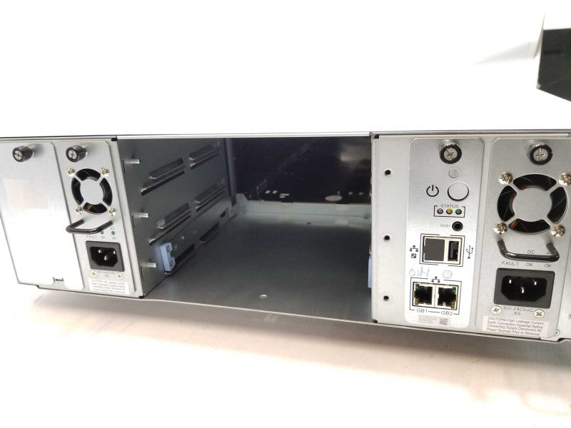 Quantum scalar i3 SC001 3-07350-04 Tape Drive, No Drive, 2x PSU, AS-IS, Read _