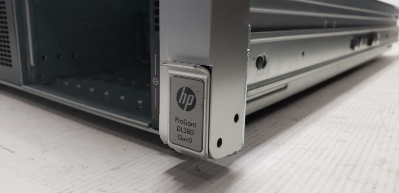 HP proliant DL380 G9 2x Xeon E5-2640 V3 @ 2.60ghz / 80gb ram /  #