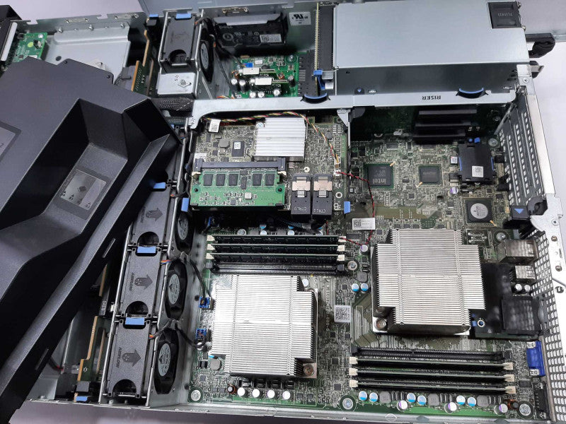 Dell PE R510, x2 Xeon E5640 2.67GHz QC/24GB, PERC H700, No HDDs 2PSUs ~