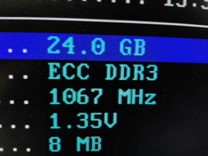 Dell PE R510, x2 Xeon E5640 2.67GHz QC/24GB, PERC H700, No HDDs 2PSUs ~