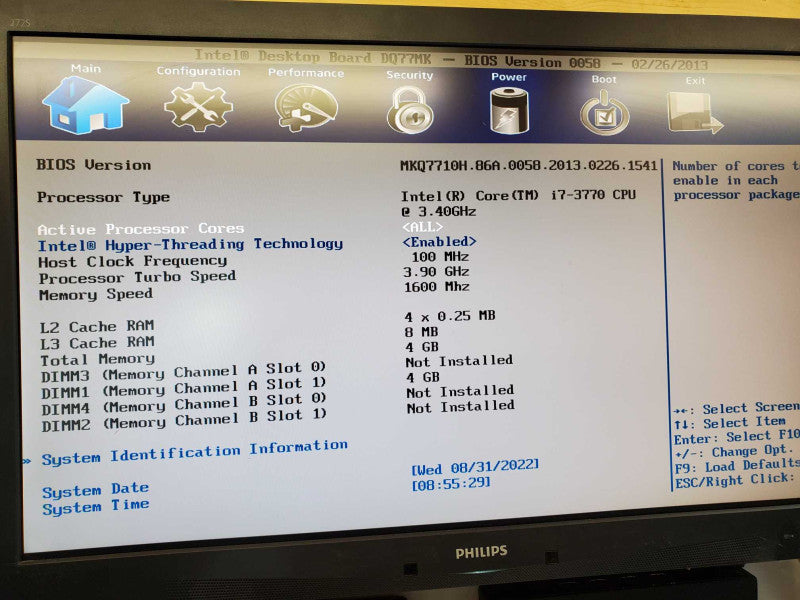 Custom PC Intel DQ77MK Core i7-3770 @ 3.4 GHz 4GB Ram 3x 3.5\\" No HDD (