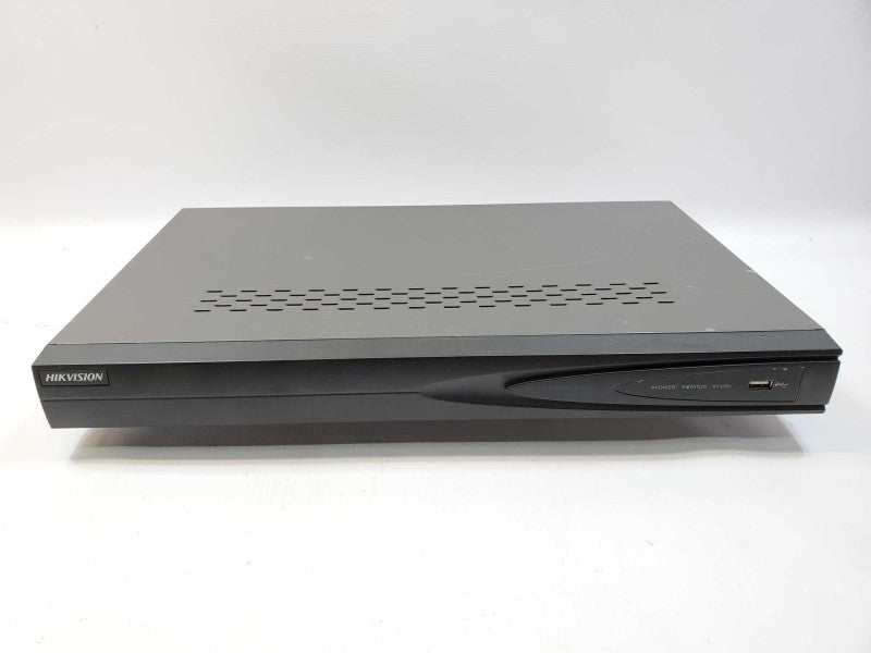 Hikvision DS-7608NI-E2-8P NVR (